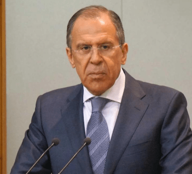 瑞和网 普京特朗普会晤俄代表团部分抵达